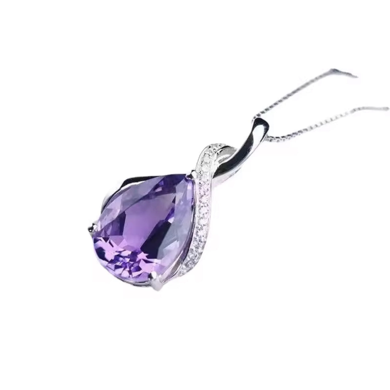 Amethyst Elegance Pendant Necklace