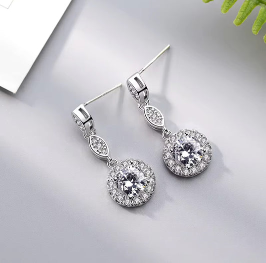 Luxe Radiance Drop Earrings – 925 Sterling Silver